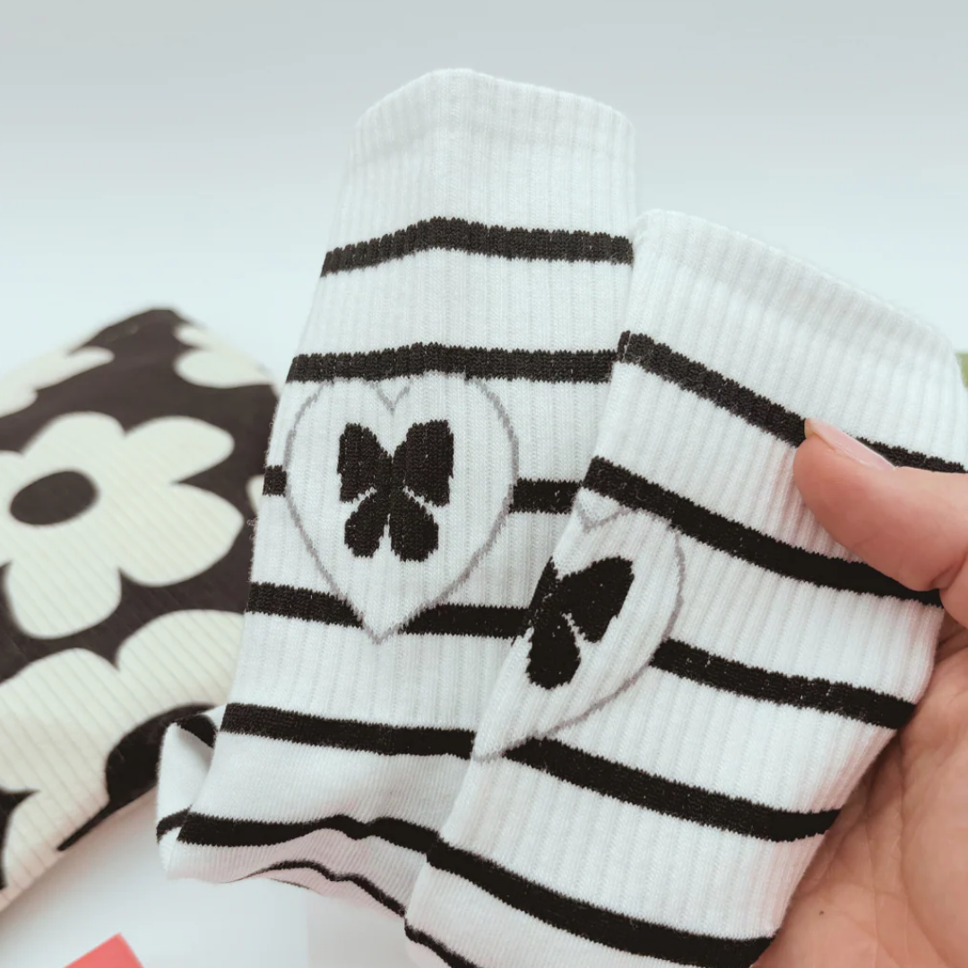 Black & White Heart Socks