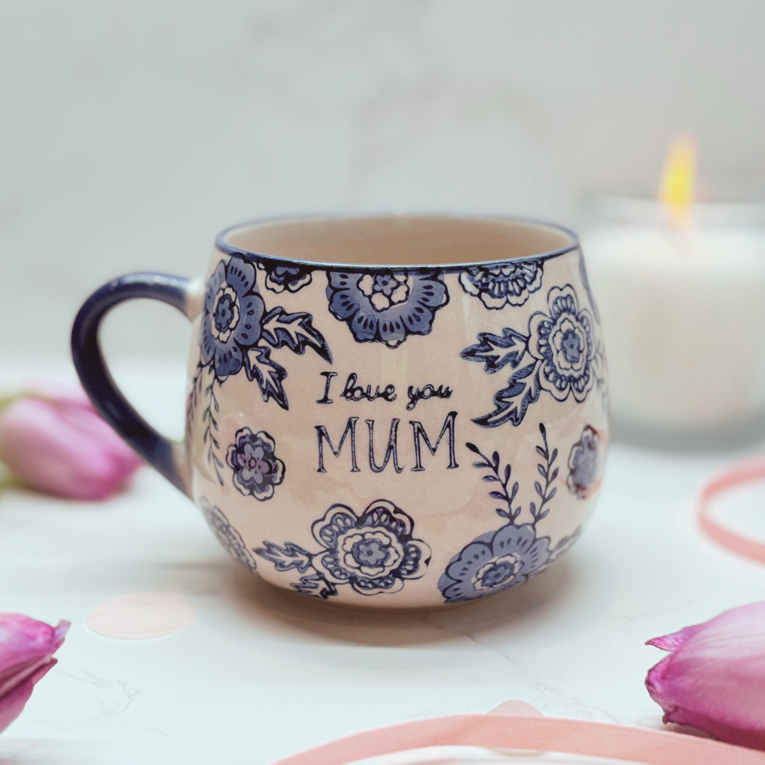 I Love You Mum Mother’s Day Gift – Cosy Slippers, Mug, Eye Mask & Chocolate Treat