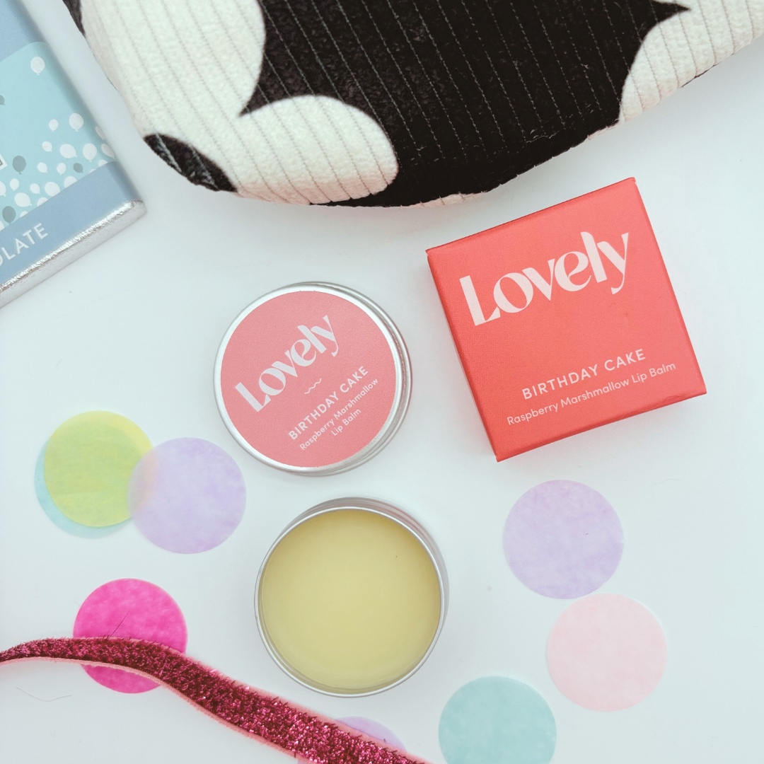 The Happy Birthday Gift Set For Her – Black And White Edition