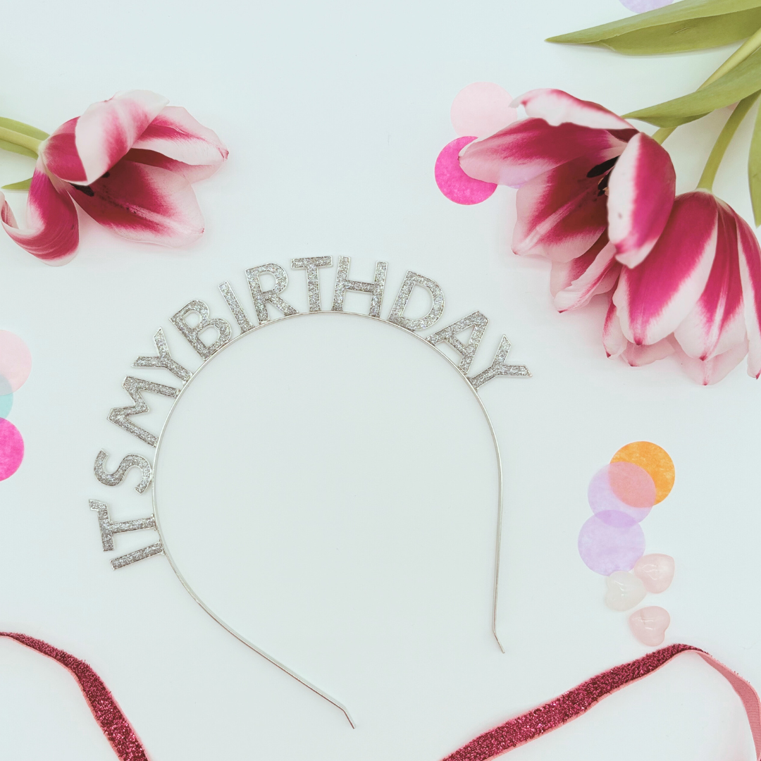 The Happy Birthday Gift Set For Her – Black And White Edition