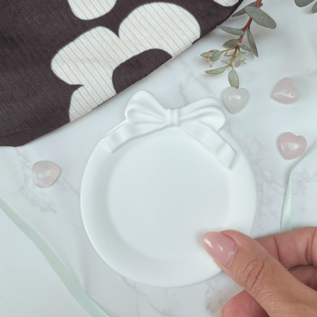 The Happy Birthday Gift Set For Her – Black And White Edition