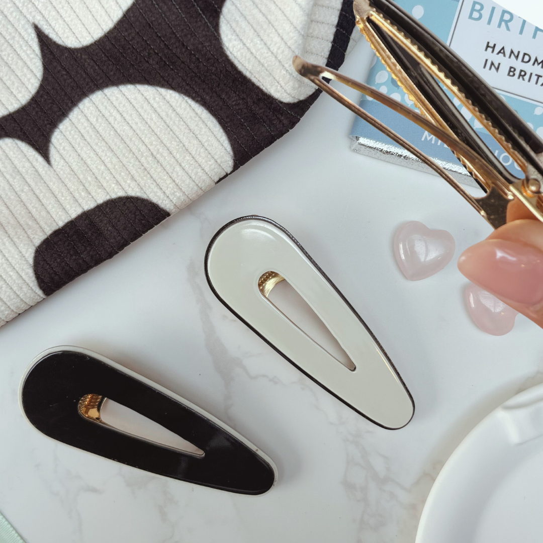 The Happy Birthday Gift Set For Her – Black And White Edition