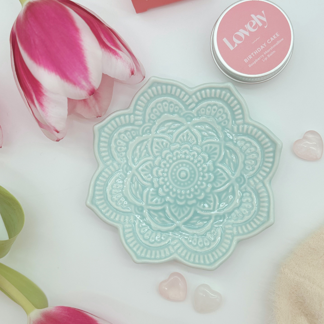 Birthday Pamper Gift Box For Her - Cream