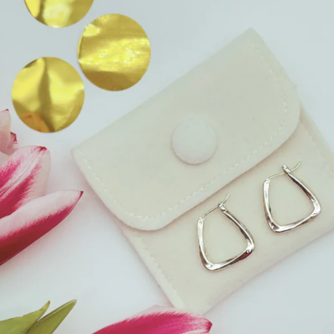 Cosy Self Care Gift For Her – Slippers, Gold Earrings, Makeup Bag & Hand Cream (SILVER)