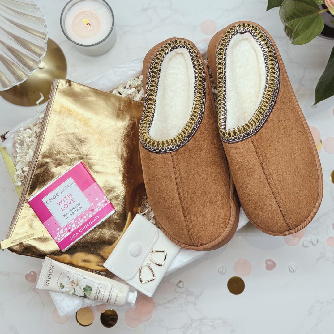 Cosy Self Care Gift For Her – Slippers, Gold Earrings, Makeup Bag & Hand Cream (GOLD)