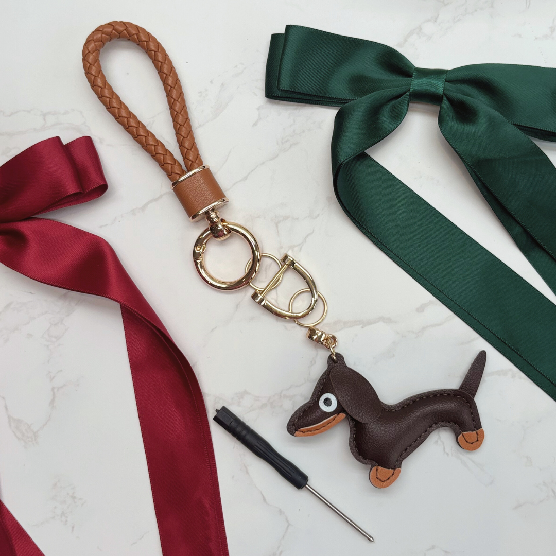 Brown Dachshund Keyring with Braided Strap – Cute Sausage Dog Lover Stocking Filler