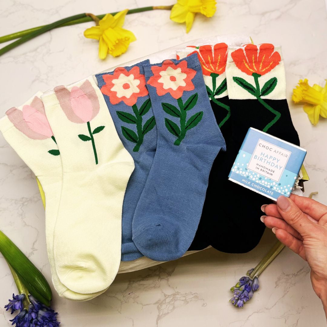Mother’s Day Flower Socks Gift Set – Cosy Floral Socks Gift For Mum