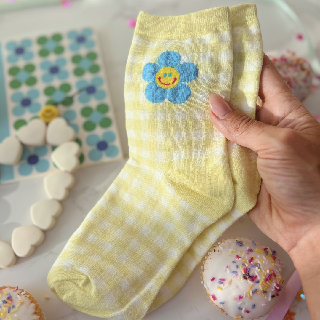 Happy Birthday Letterbox Gift For Teens And Tweens – Smiley Heart Edition In Yellow