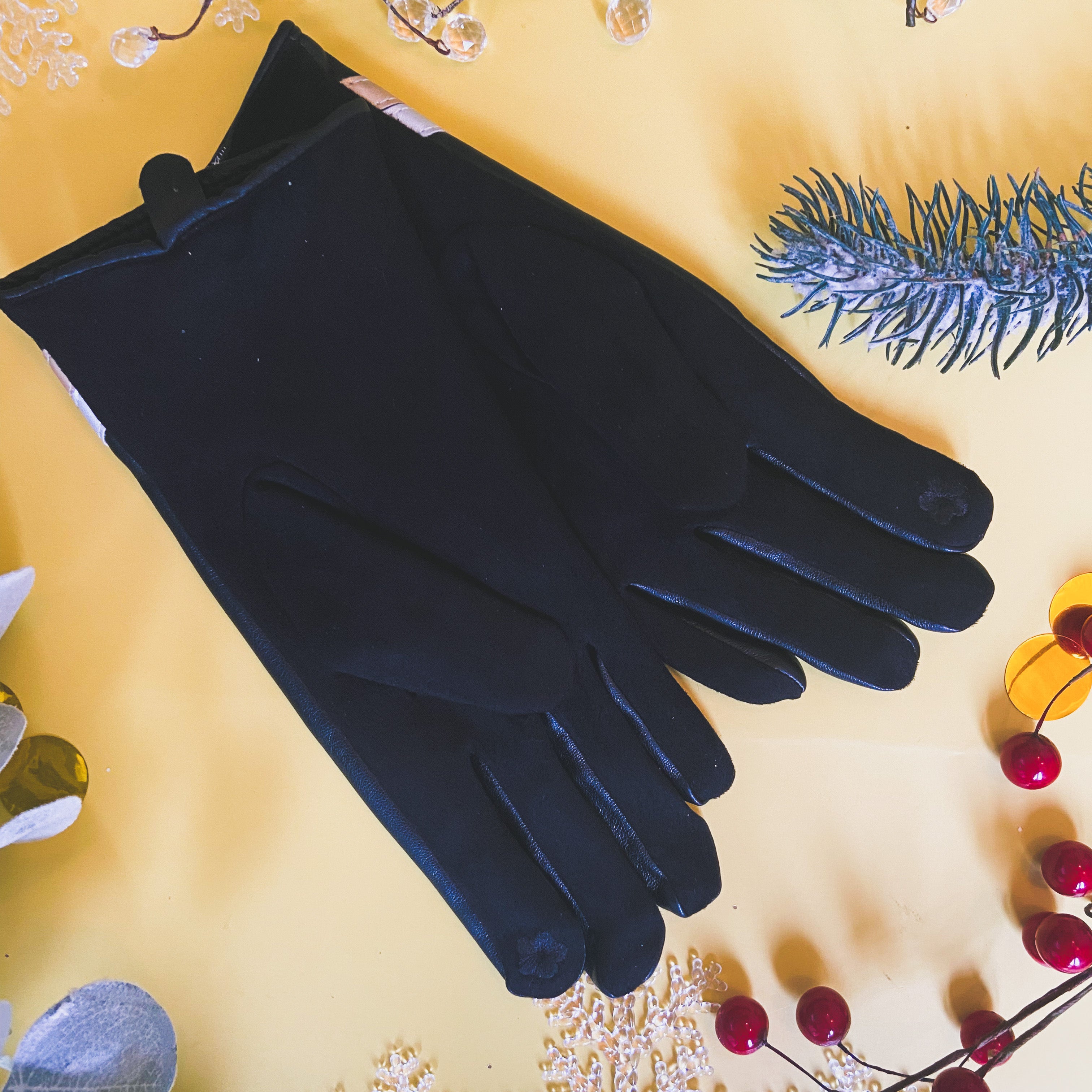 Lucious Lightning Bolt Gloves Letterbox Gift