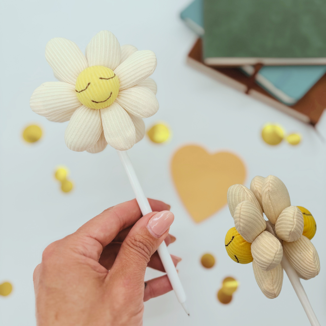 Good Luck Exam Gift Box – A survival student care package for GCSEs, A-Levels, Uni Finals