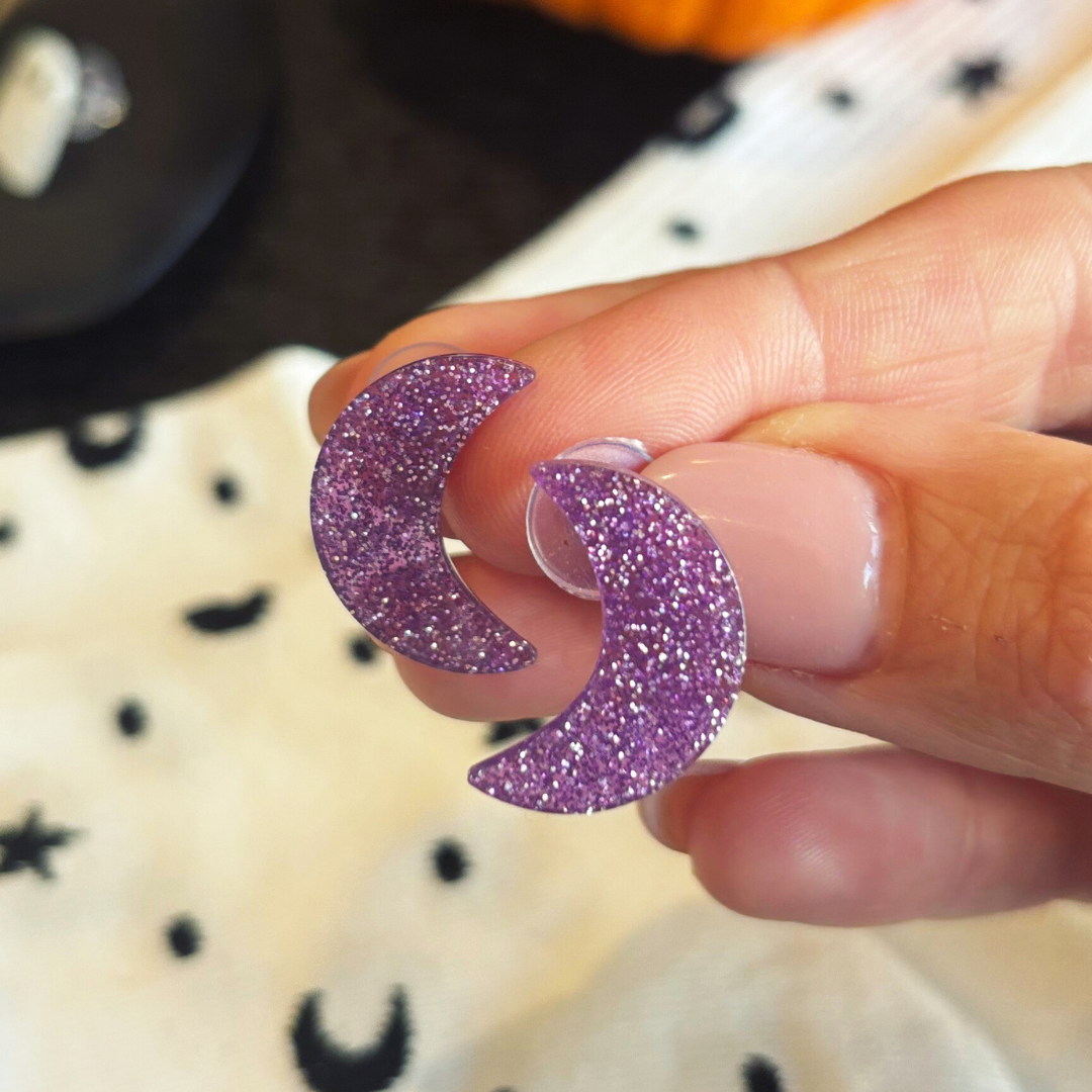 Halloween Boo Box – Six Spooky Accessories & Ghost Chocolate Gift for Teens & Tweens LIMITED EDITION