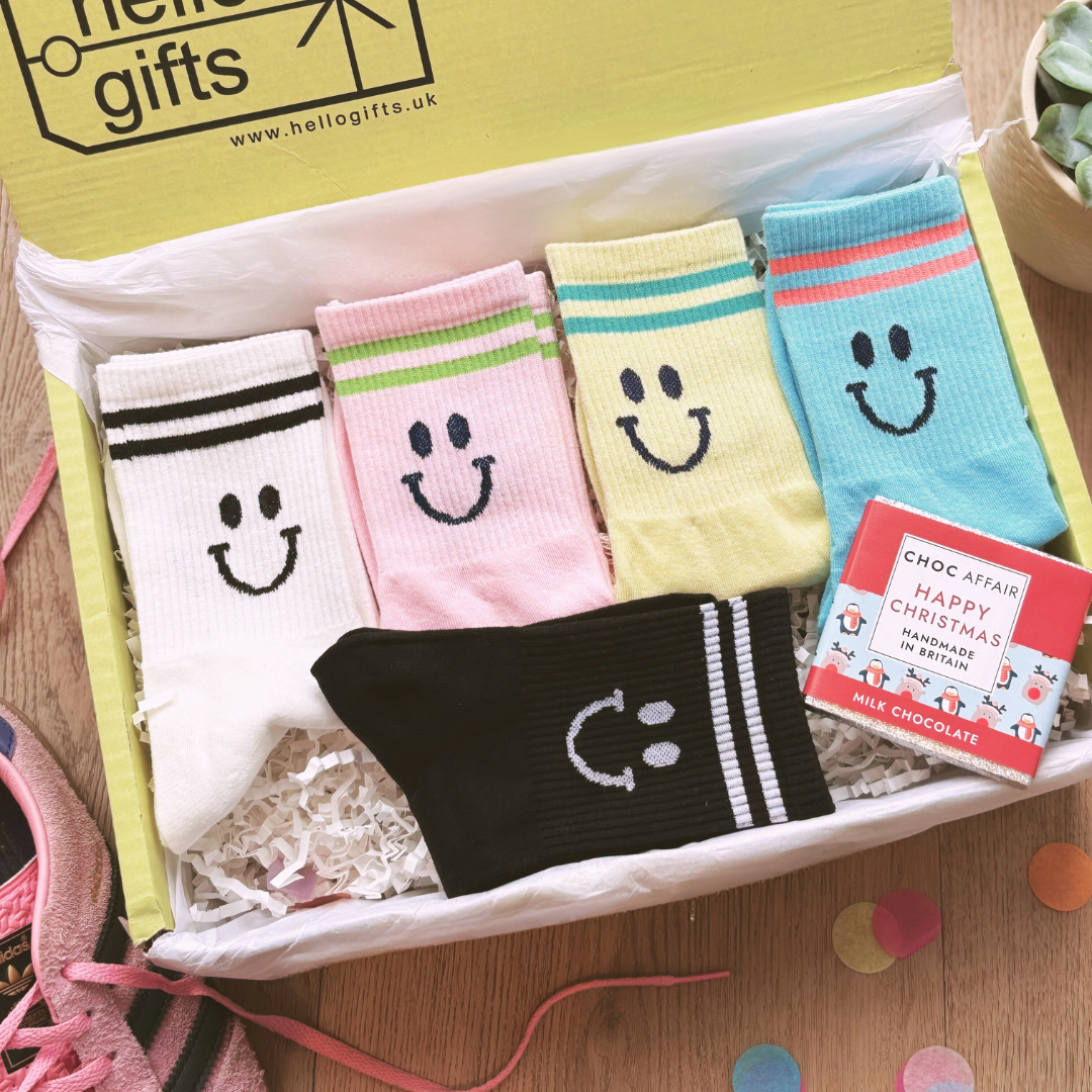 Happy Socks Letterbox Gift – 5 Pairs of Colourful Smile Socks