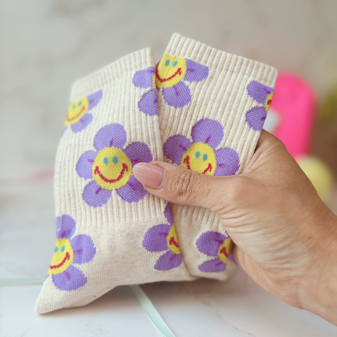 Gift Box For Girls – Fluffy Notebook And Self Care Treats – Lilac Edition