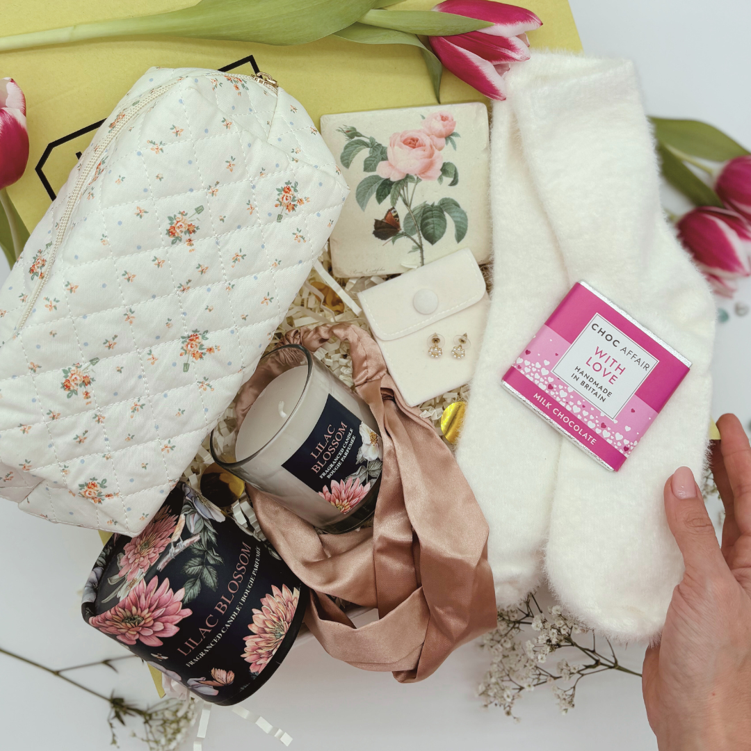 Floral Elegance Gift Set – The Perfect Luxury Gift for Her