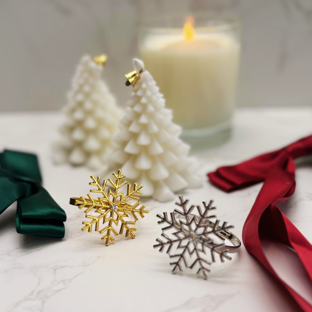 Snowflake Napkin Ring – Gold or Silver Christmas Table Decoration (Set of 4 or 6)