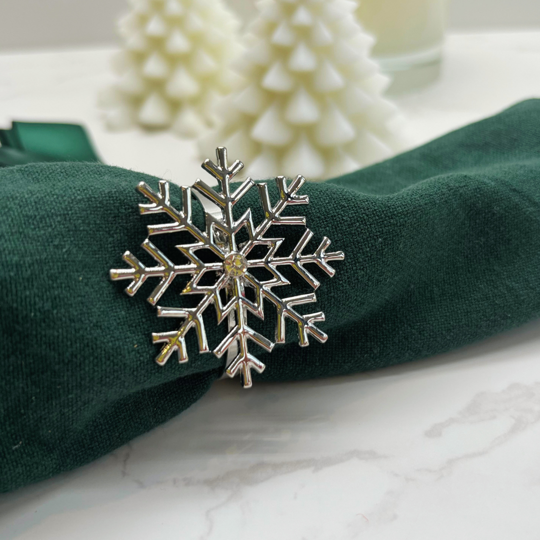 Snowflake Napkin Ring – Gold or Silver Christmas Table Decoration (Set of 4 or 6)