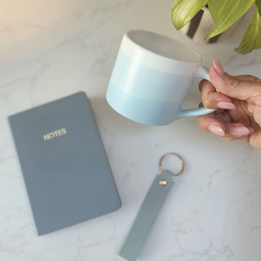 Stylish Gift Box For Her – Ombre Mug, Notebook And Keyring Set In Blue