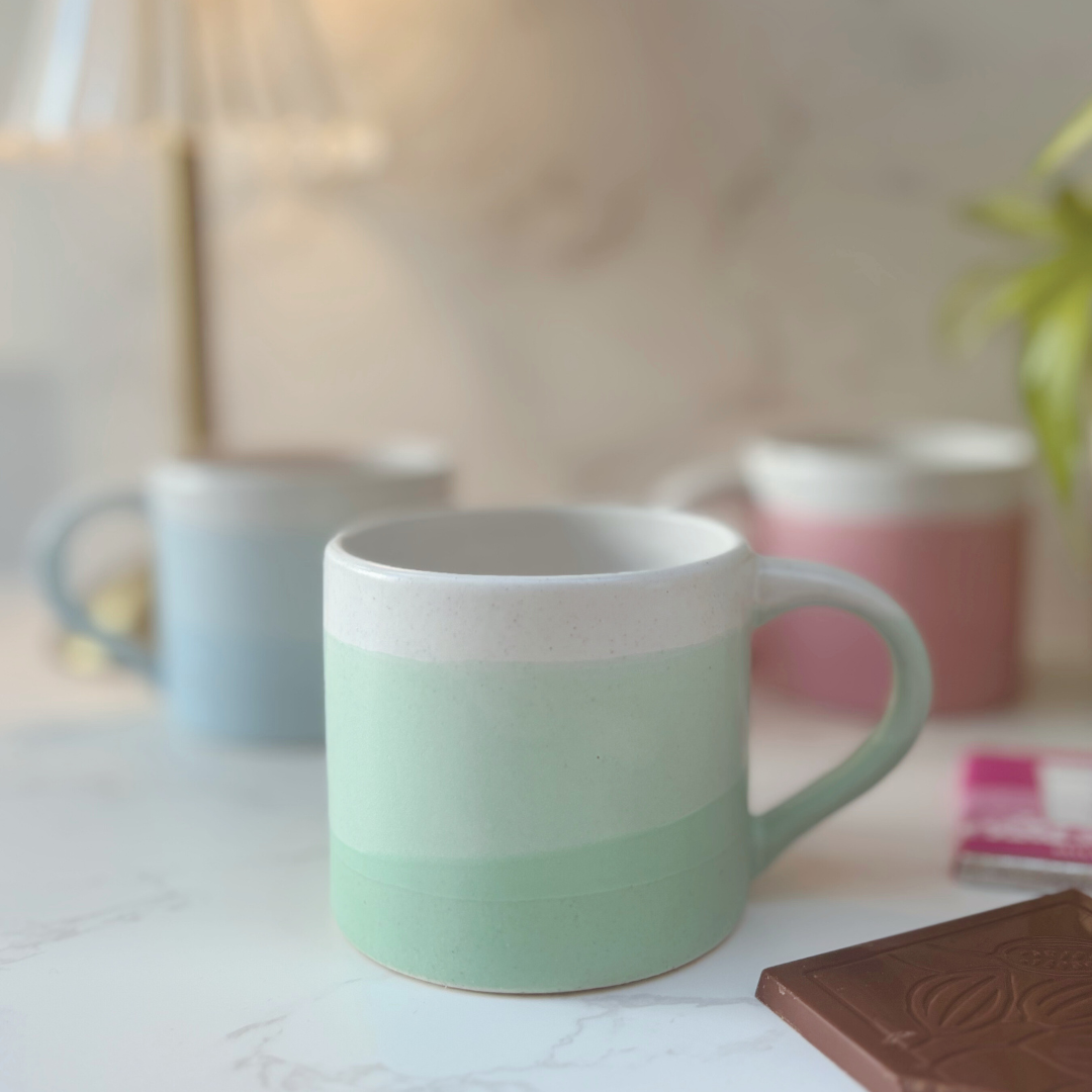 Stylish Gift Box For Her – Ombre Mug, Notebook And Keyring Set In Green