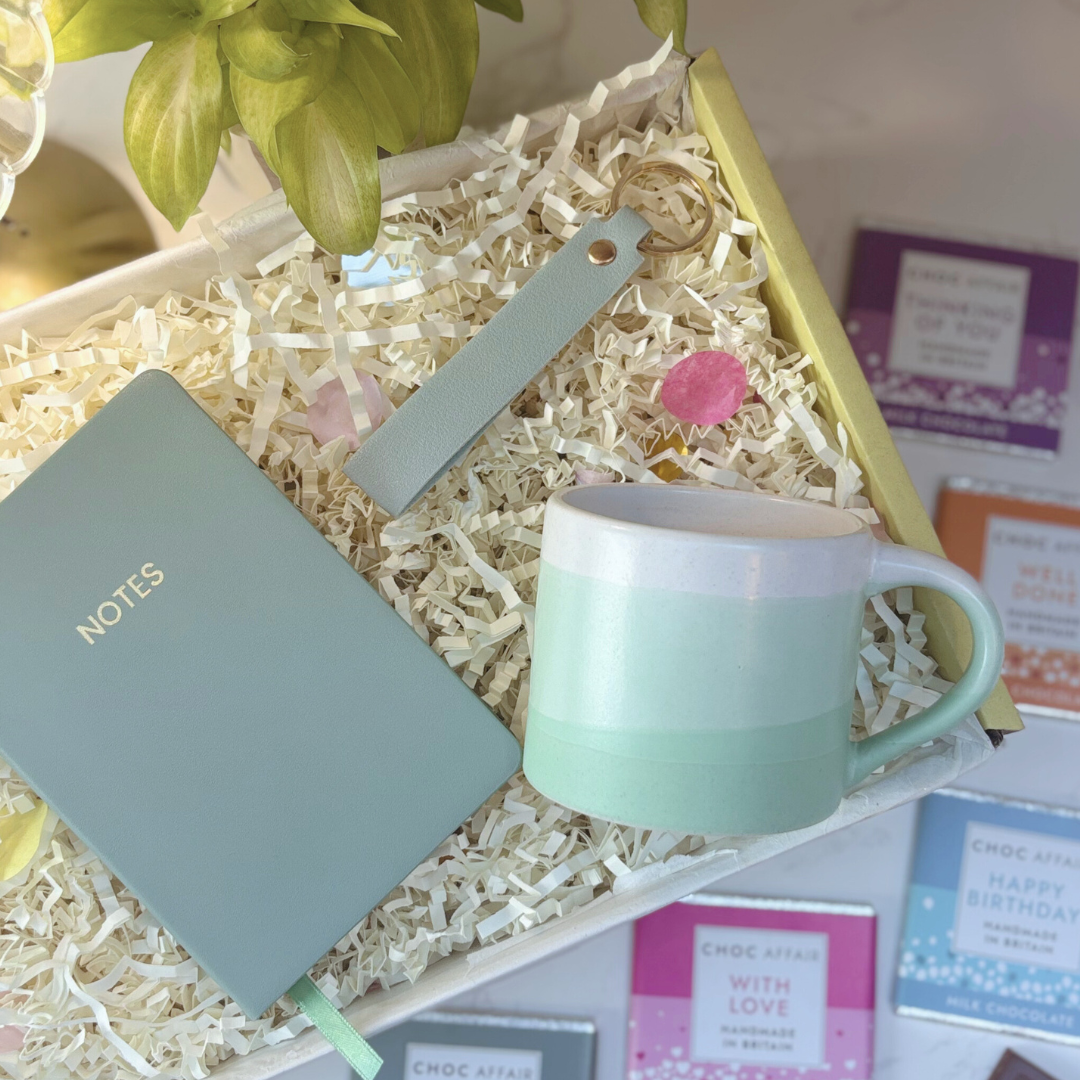 Stylish Gift Box For Her – Ombre Mug, Notebook And Keyring Set In Green