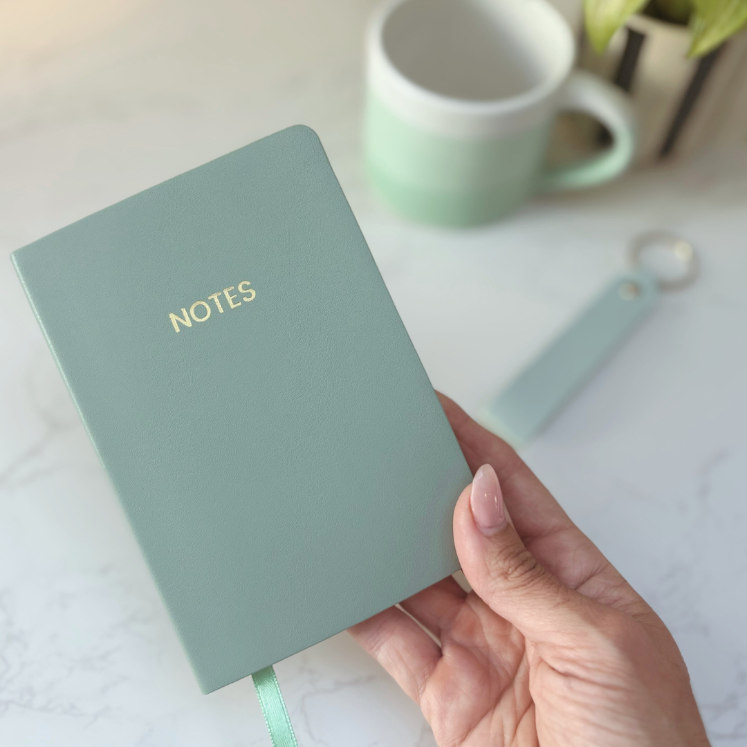 Stylish Gift Box For Her – Ombre Mug, Notebook And Keyring Set In Green