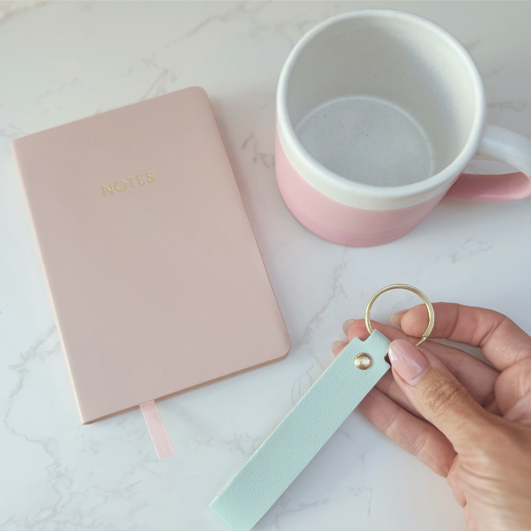 Stylish Gift Box For Her – Ombre Mug, Notebook And Keyring Set In Pink