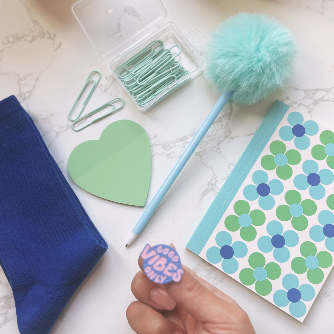 The Stunning Stationary Gift Set - Blue