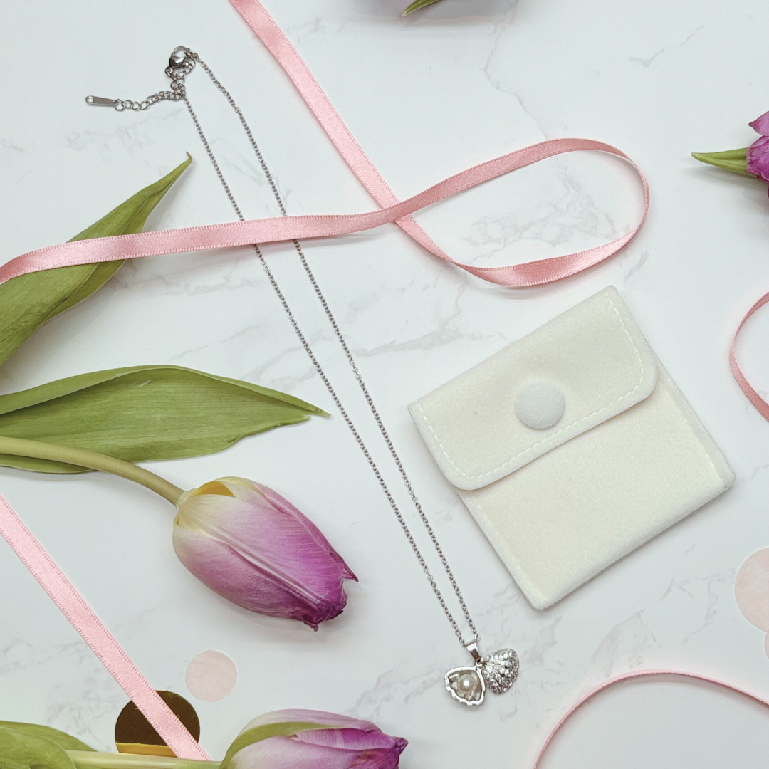 Pearl Shell Necklace – Opens To Reveal A Pearl, Silver Plated With Cubic Zirconia Detail