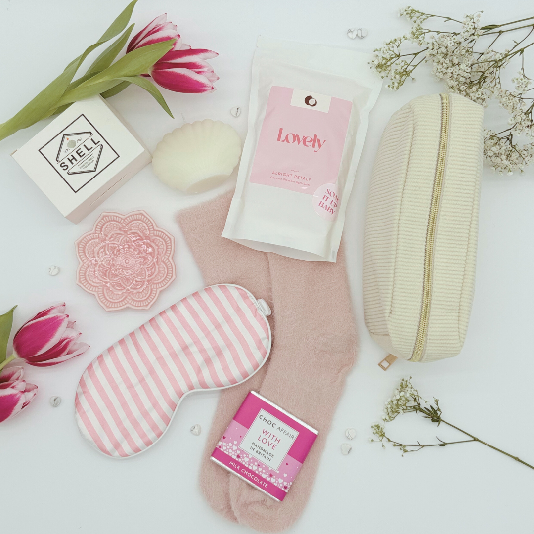 Pretty in Pink Luxury Night In Gift Box Set