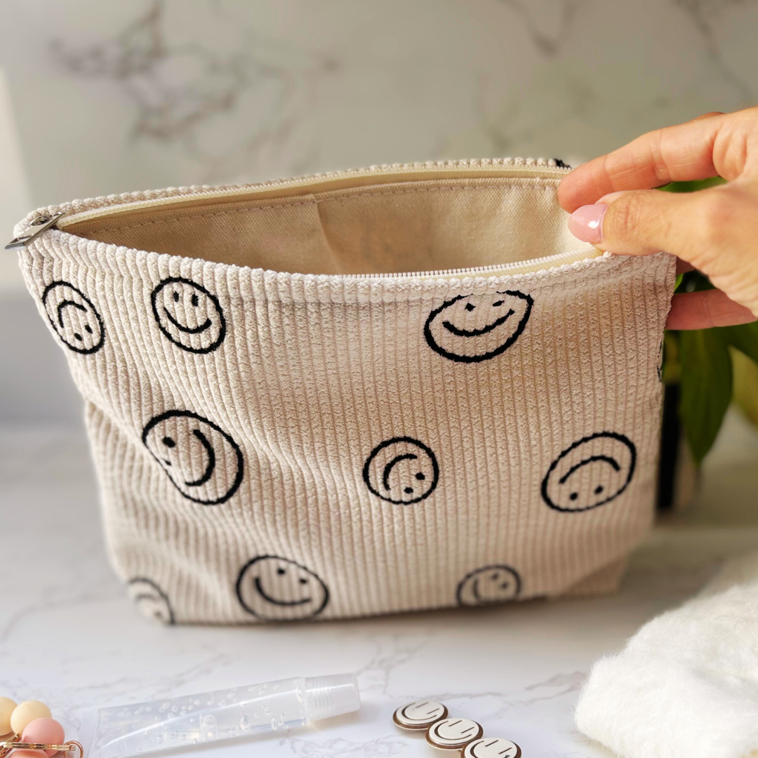 Happy Birthday Gift Box For Her – Cream Smiley Edition