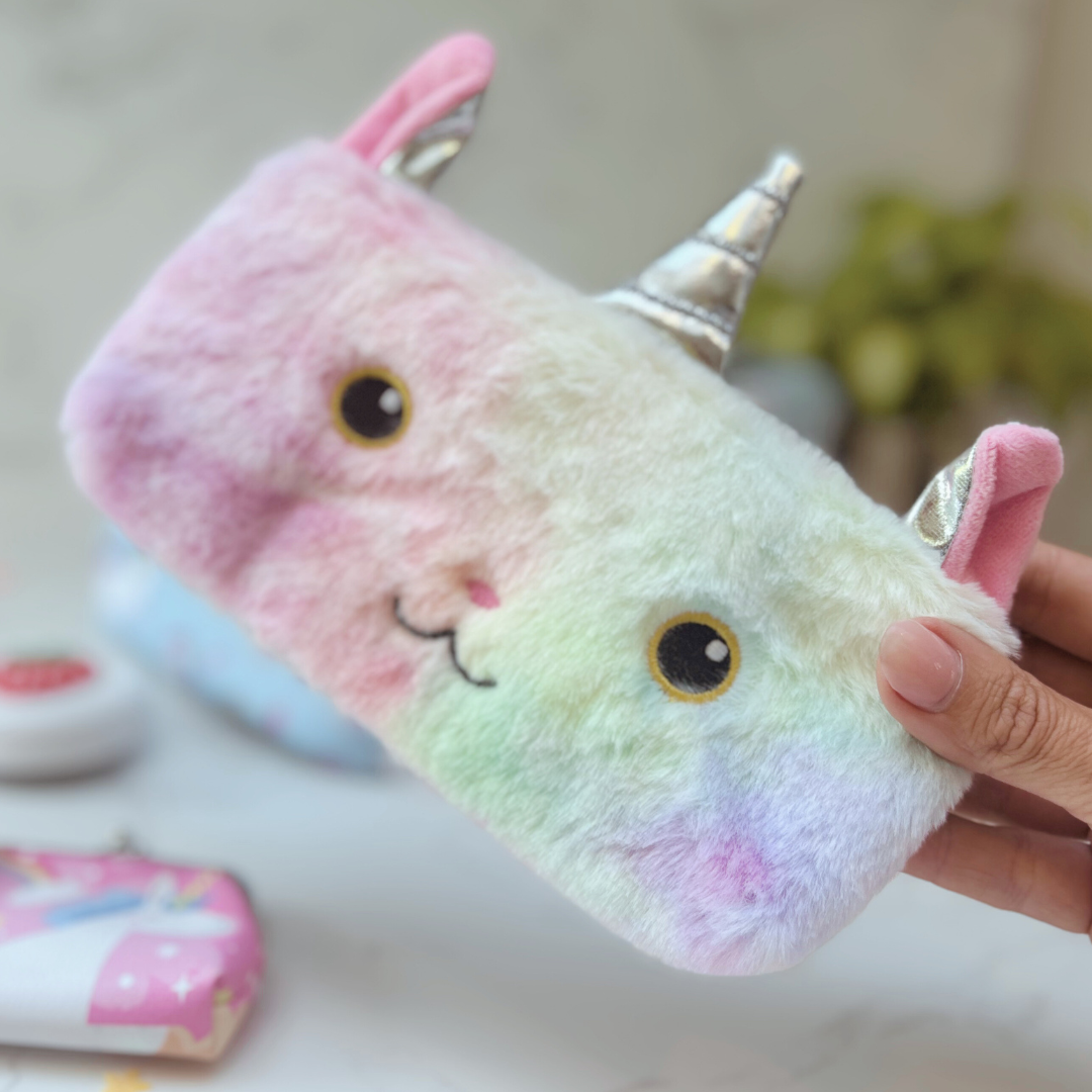 Unicorn And Rainbows Gift Set For Girls – Accessories Set – Perfect For Birthday Treats