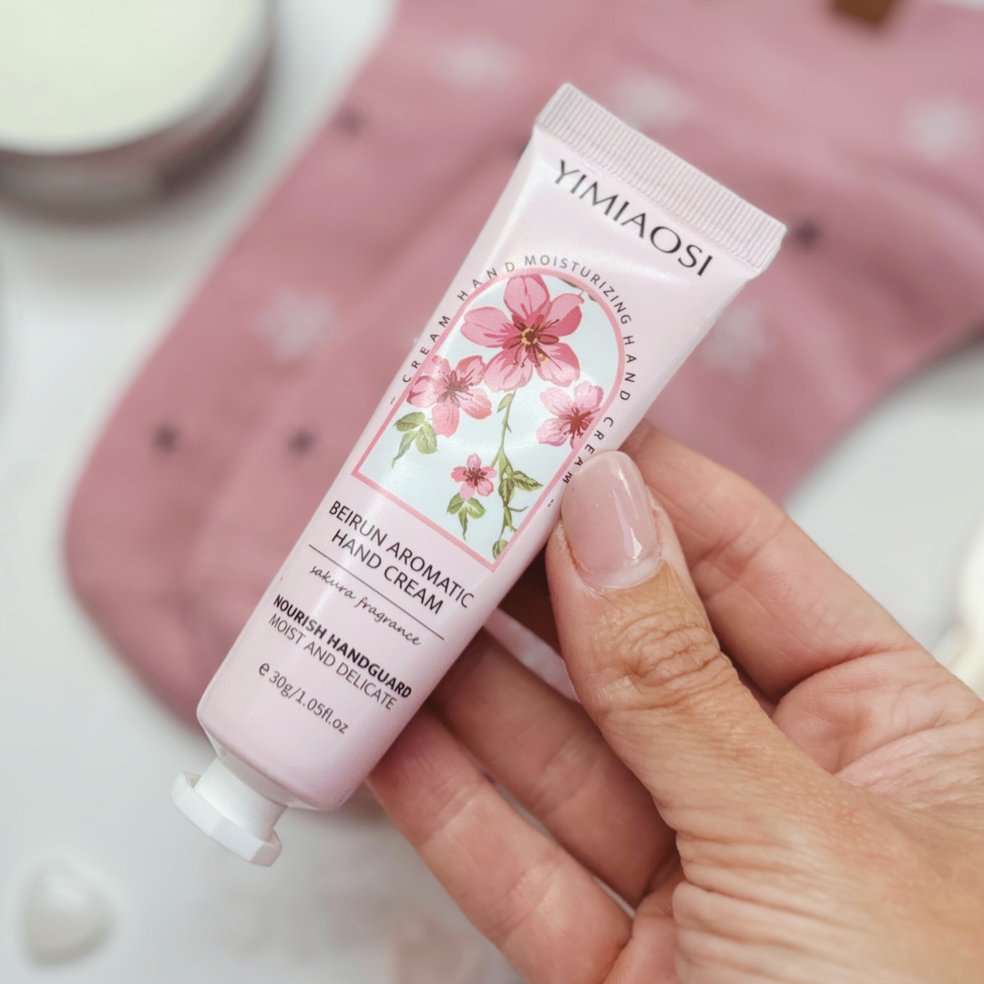 Luxury Winter Wellness Gift Box – Pamper Set with Slippers, Candle & Skincare for Her