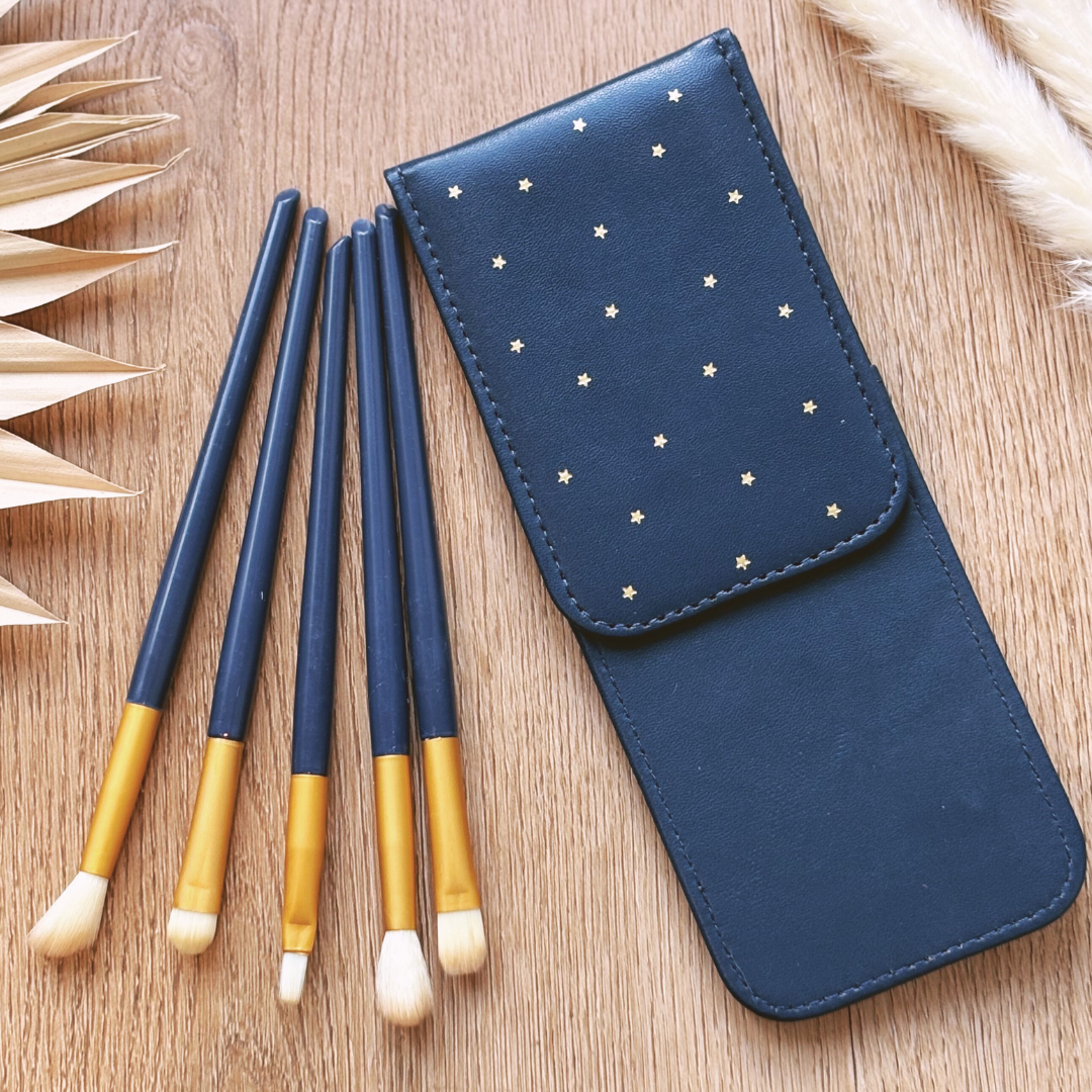 Make Up Brushes in Star Travel Case Gift (5 Brushes)