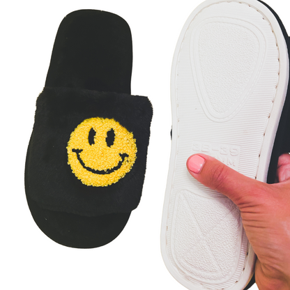 Smiley Face Black Slippers – Bestseller Christmas Gift for Men &amp; Dad