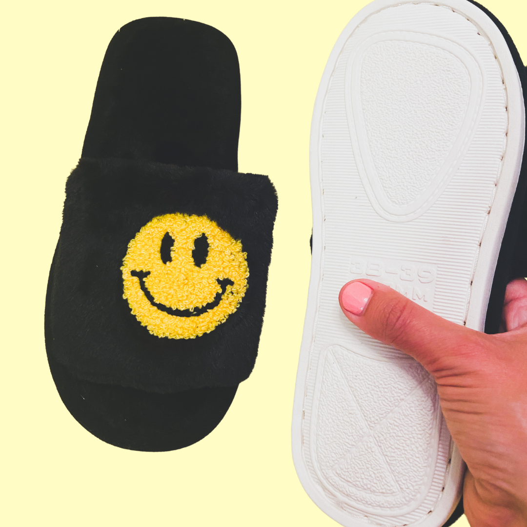 Happy Face Slipper - Black