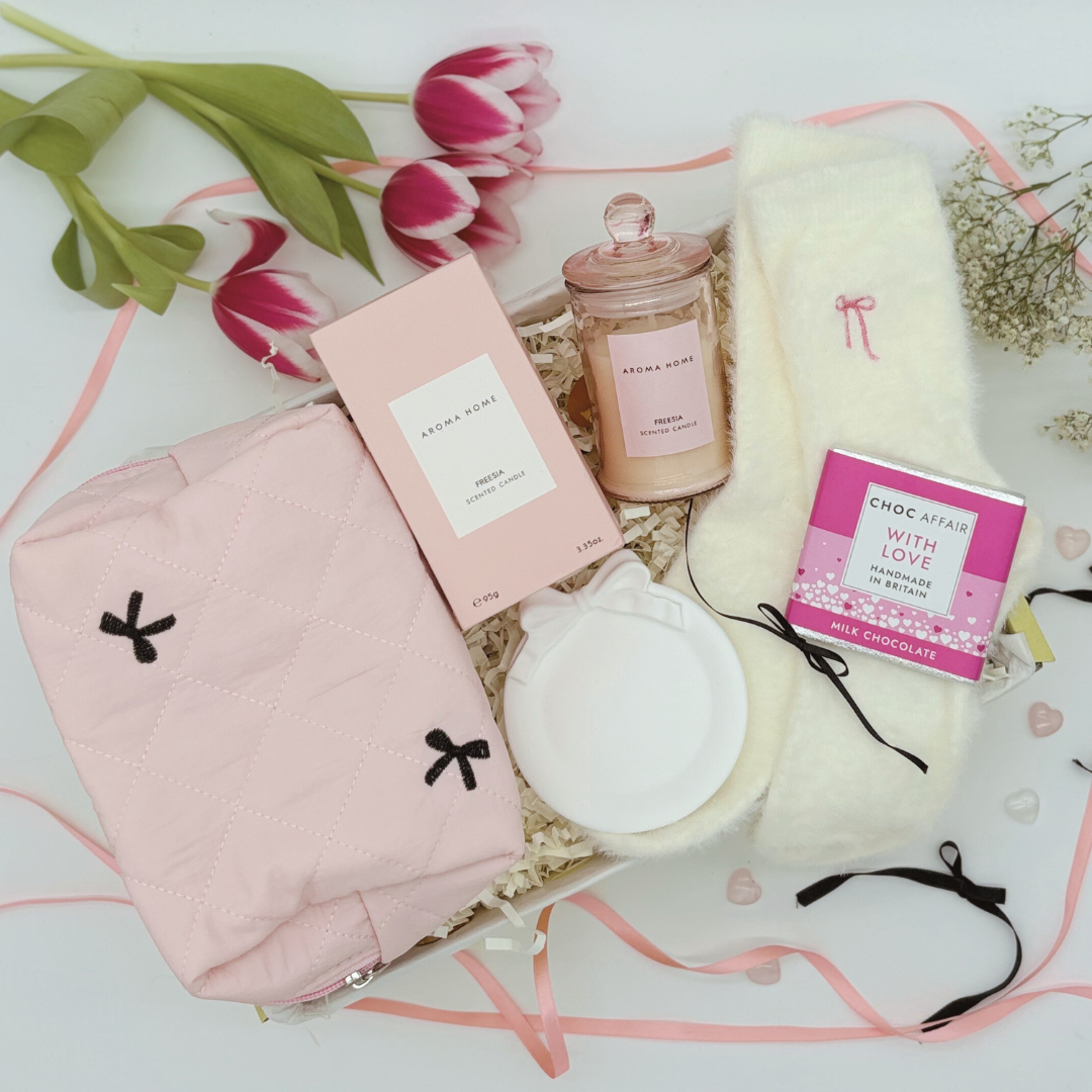 The Beautiful Bow Gift Box Set in Blush Pink - NEW