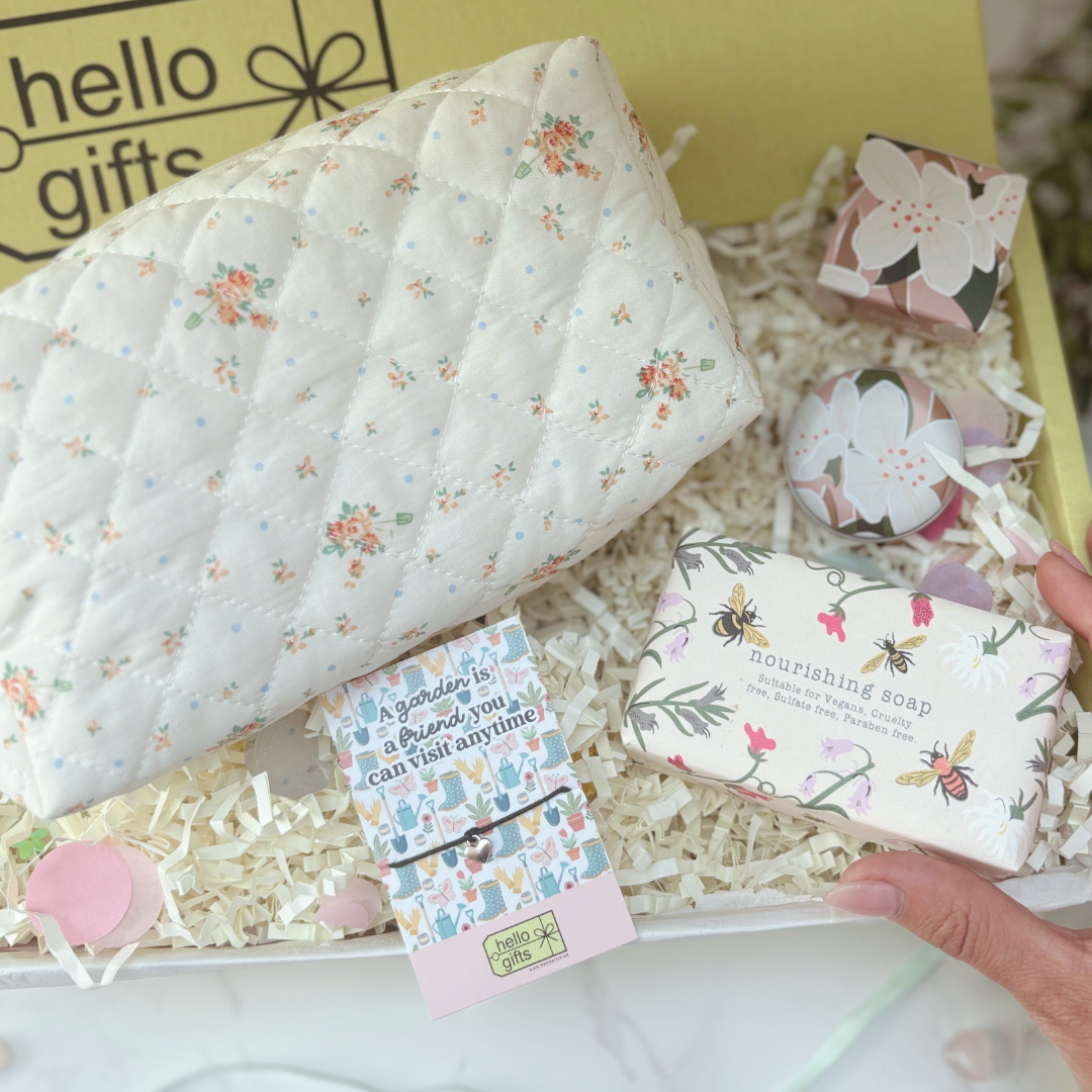 Floral Treats Gift Box – A Thoughtful Gift For Her, Perfect for Mum, Gran Or Auntie