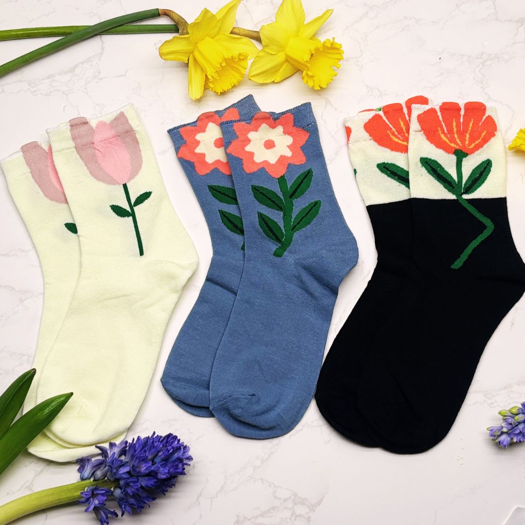 Mother’s Day Flower Socks Gift Set – Cosy Floral Socks Gift For Mum