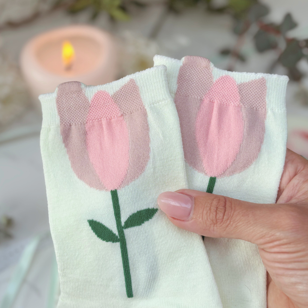 Garden Lover’s Gift Box – Mug, Socks, Pen, Coaster &amp; Bracelet Set