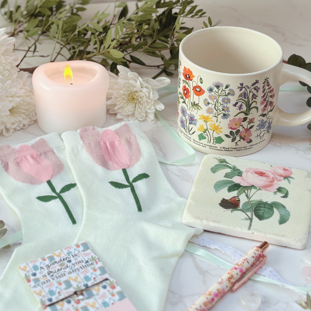 Garden Lover’s Gift Box – Mug, Socks, Pen, Coaster &amp; Bracelet Set