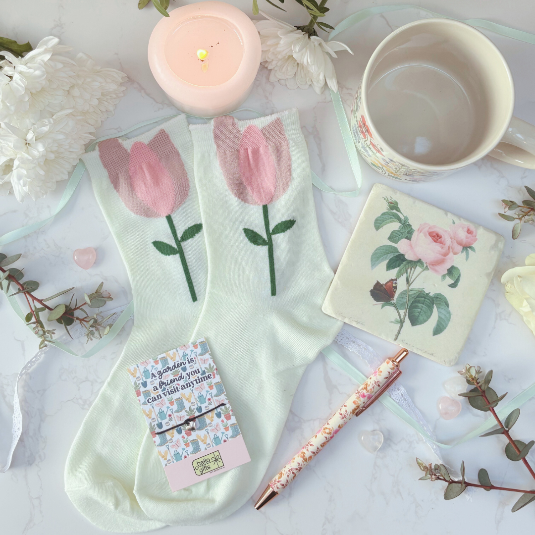 Garden Lover’s Gift Box – Mug, Socks, Pen, Coaster &amp; Bracelet Set