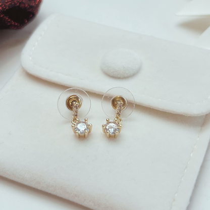 Christmas Party Ready Letterbox Gift – GOLD. Sparkle Socks, Earrings, Purses &amp; Festive Accessories for Her