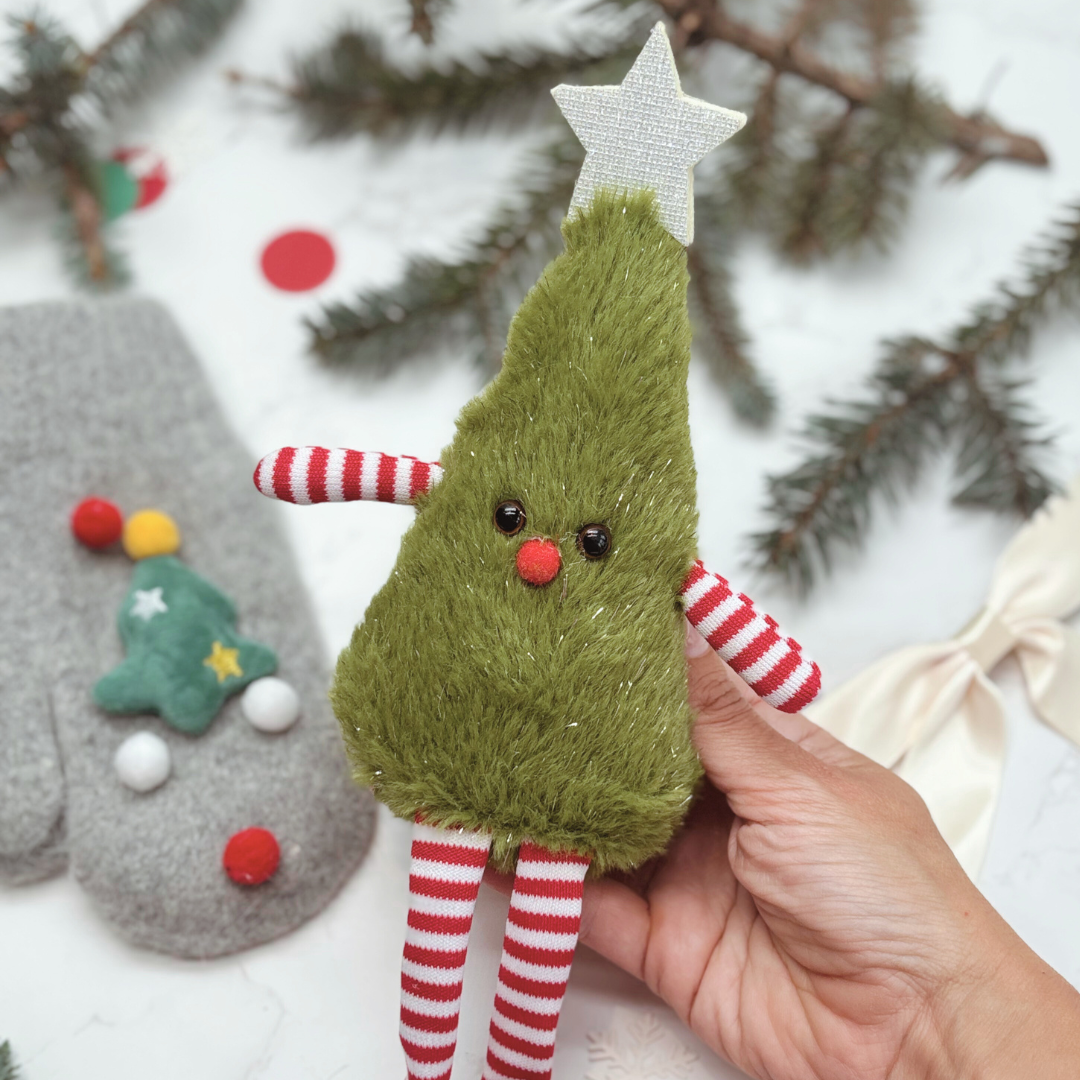 Kids Christmas Eve Gift Box – Mug, Gloves, Christmas Tree Decorative Soft Toy &amp; Chocolate RED