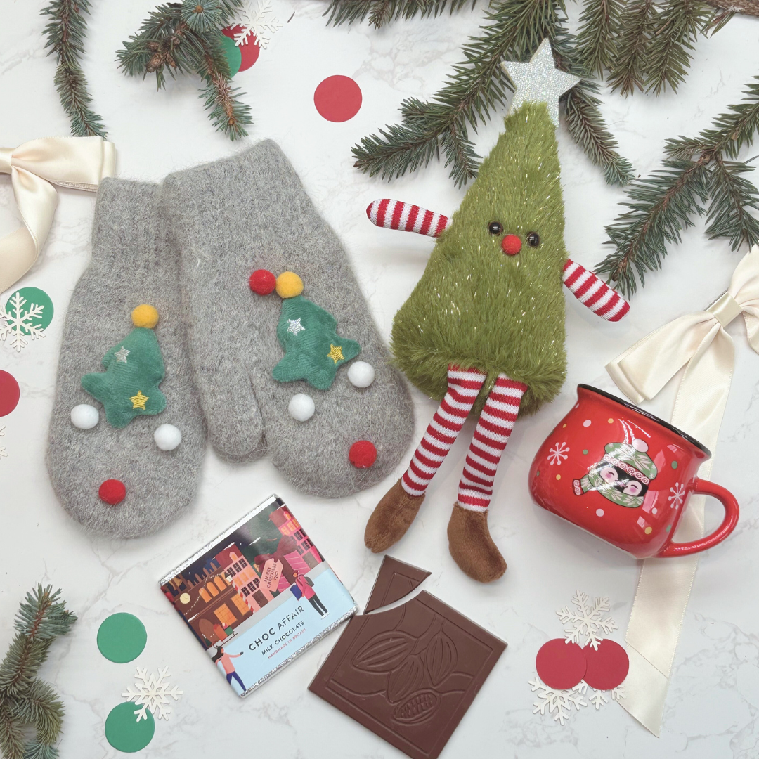 Kids Christmas Eve Gift Box – Mug, Gloves, Christmas Tree Decorative Soft Toy &amp; Chocolate RED