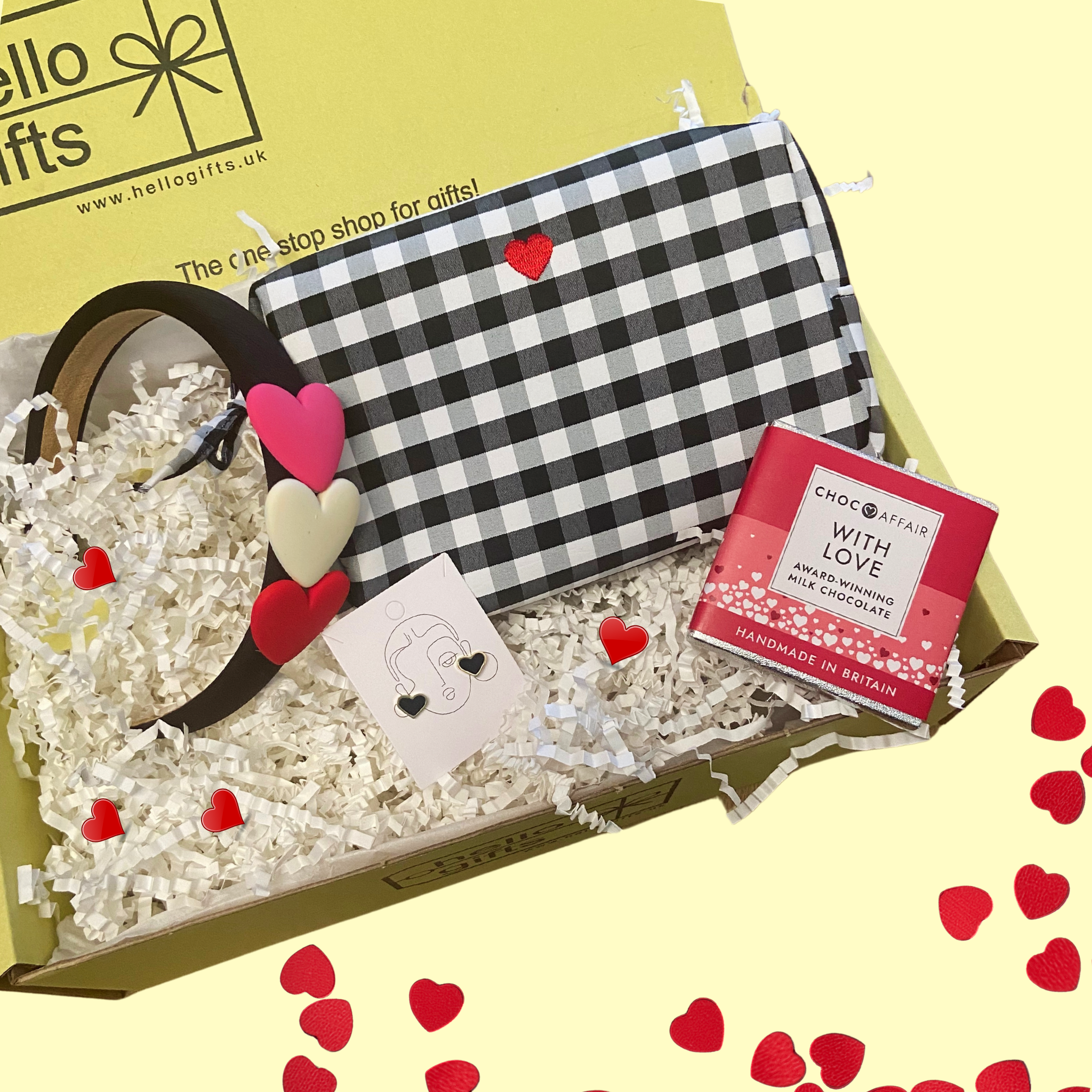 The Heart Accessories Gingham Gift Box