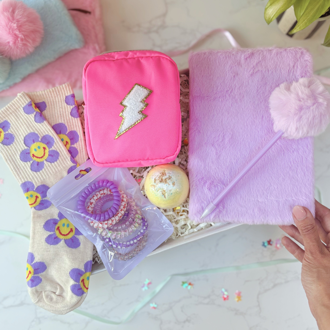 Gift Box For Girls – Fluffy Notebook And Self Care Treats – Lilac Edition