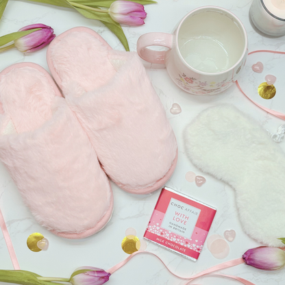 Best Mum Mother’s Day Gift – Cosy Slippers, Mug, Eye Mask &amp; Chocolate Treat