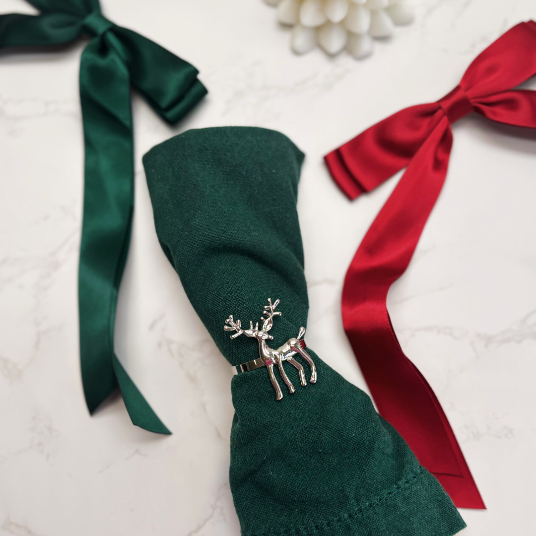 Reindeer Napkin Ring – Gold or Silver Christmas Table Decoration (Set of 4 or 6)