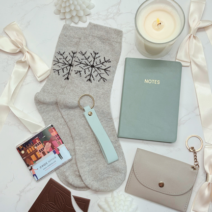 Luxury Green Letterbox Gift for Her – Notebook, Socks, Purse &amp; Key strap