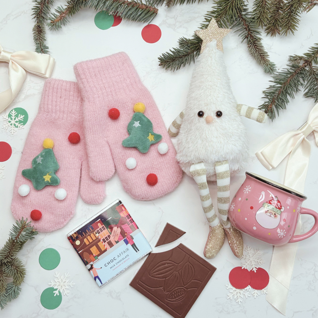 Kids Christmas Eve Gift Box – Mug, Gloves, Christmas Tree Decorative Soft Toy &amp; Chocolate PINK