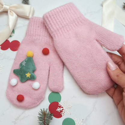 Kids Christmas Eve Gift Box – Mug, Gloves, Christmas Tree Decorative Soft Toy &amp; Chocolate PINK
